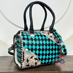 2025 Venta al por mayor de cuero personalizado a mano turquesa a cuadros Speedy Duffle Bag Floral tallado cuero de vaca genuino para mujeres - Product Image 1