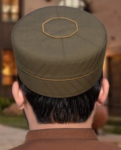 Chapeau léger imperméable cousu pour la prière islamique - Vêtement décontracté confortable pour de longues heures de culte religieux - Product Image 5