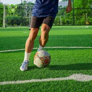 <span class=keywords><strong>Gazon</strong></span> artificiel de terrain de football extérieur économique, écologique, résistant au feu, 50 mm, matériau PE+PP, revêtement de sol sportif à vendre - Product Image 1