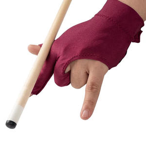 Gants de snooker confortables et élégants au design unique Matériau à séchage rapide avec adhérence supplémentaire et protection des mains - Product Image 2