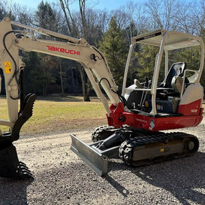 Mini-pelleteuse Takeuchi TB230 d'occasion (jusqu'à 12000 lb) Pelleteuse sur chenilles à bas prix avec composants de base PLC - Product Image 6