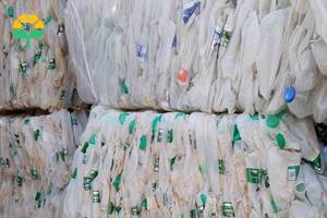 เศษพลาสติกอัดเกรด HDPE/พีพีรีไซเคิลเศษล้างทำความสะอาดสำหรับขวดนม PET-PC ก้อนวัสดุ - Product Image 2