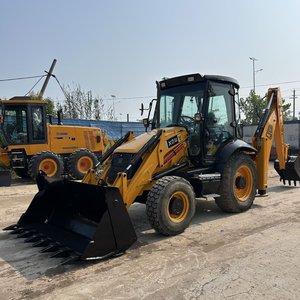 Nuevo Premium | Máquina de Construcción Todoterreno JCB 3CX Plus 4WD Usada, Equipada con Cucharón 4 en 1, Apta como Excavadora con Cargador de Ruedas 4x4 - Product Image 2