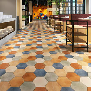 Longstar 2024 Hotselling Vente en gros 600*600MM Carreaux de sol rustiques en porcelaine céramique avec effet <span class=keywords><strong>hexagonal</strong></span> <span class=keywords><strong>Carrelage</strong></span> <span class=keywords><strong>gris</strong></span> <span class=keywords><strong>clair</strong></span> et couleur - Product Image 2