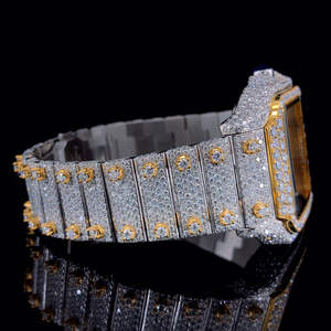 Hip Hop Bust Down Iced Out Watch Honeycomb Setting Moissanite Diamond Watch Hip Hop Ice Out Montres de luxe pour unisexe - Product Image 3