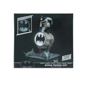 Batman 27 cm LED Diorama <b>Light</b> with Detachable Bat-Signal Figure AC Power Supply - Product Image 4