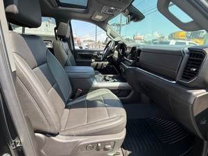 2024 chev-ROLET 3500 HD CREW CAB truck, allison Transmission, duramax, 4x4, 8FT เตียงยาว, โหลด, หนัง - Product Image 4