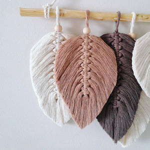 Macrame ไม้แขวนผนังสไตล์โบโฮ,ขนนกแบบถักจากเวียดนาม - Product Image 3
