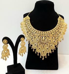 Juego de Joyería Clásico Chapado en Oro de 24K, Gargantilla Elegante con Circonita para Boda, Fiesta, Compromiso, Aniversario - Regalo - Product Image 1