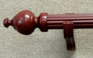 Wood Trends Classics 3 1/2" Return Center Bracket for 1 3/8" Pole, Mahogany Wood <b>Curtain</b> Brackets - Product Image 5