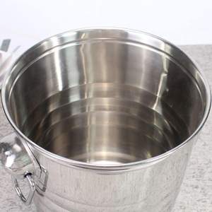 Customized Logos Wholesale Stainless Steel <b>Beverage</b> <b>Tubs</b> for <b>Bucket</b> Round with Ring 4.8qt Capacity Wine Beer <b>Ice</b> <b>Buckets</b> - Product Image 6