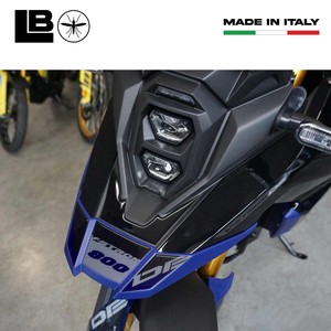 Adesivo Protettivo 3D per Serbatoio Compatibile con Suzuki V-Strom 800DE (Becco Anteriore) - Product Image 4