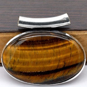 Collier en laiton vintage fait à la main avec pendentif en labradorite topaze et pierres précieuses naturelles tendance chaude pour les femmes pour les fêtes chrétiennes - Product Image 3