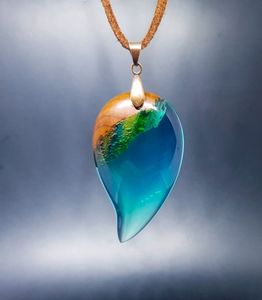 Bijoux de mode pour femmes personnalisé en gros unisexe fête fiançailles anniversaire chandail chaîne classique en résine Long collier - Product Image 2