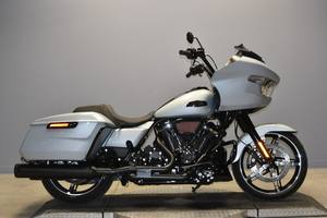 Compre ahora 2025-2026 H-a-r-l-e-y-D-a-v-i-d-s-o-n 1746 CC V2 Road Glide de 4 tiempos envío de motocicletas en todo el mundo - Product Image 4