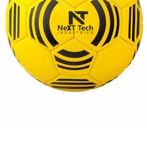 Tech Industries Ballon d'entraînement de football Matériau PU à des fins d'entraînement avec un design personnalisé et un logo personnalisé - Product Image 4
