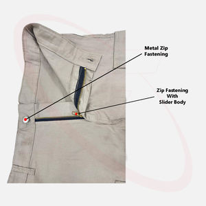 กางเกงขาสั้นผ้าโพลีเอสเตอร์/ ผ้าฝ้ายโพลีเอสเตอร์ทรงสลิมฟิตพร้อมกระเป๋าสำหรับผู้ชายสินค้ามาใหม่ - Product Image 2