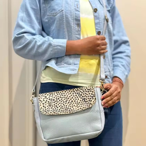 Nouveaux sacs à bandoulière en cuir recyclé occidental imprimé Animal vente chaude sac à main femmes élégant Unique multicolore sac à bandoulière - Product Image 2