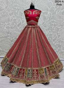 Diseñador nupcial Lehenga Choli con cuatro metros más estilo - Product Image 5