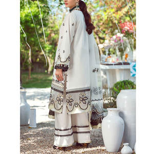 Fabrication des produits les plus populaires Collection de robes d'été décontractées pour femmes 2023 - Product Image 4