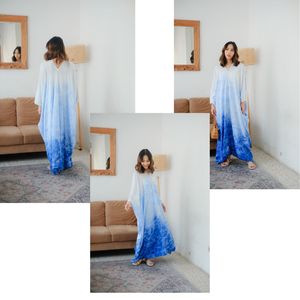 ชุดคาฟตันสีครามลายคลื่นของคอลเลกชันเครื่องแต่งกายมัดย้อมผ้าน้ำหนักเบาสำหรับวันฤดูร้อนที่ผ่อนคลายและลุครีสอร์ทสุดชิค - Product Image 5