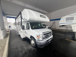 Nuevas Caravanas de Viaje T-h-o-r C-o-l-e-m-a-n 22E-Z-F 2026 para un Viaje en RV Cómodo - Product Image 4