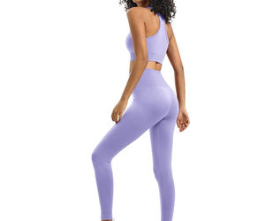 Ensembles de yoga grande taille pour femmes - Leggings et soutien-gorge sans couture légers et personnalisés pour l'extérieur avec détails en dentelle et design de taille - Product Image 2