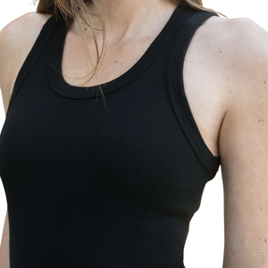 Camiseta sin Mangas Negra para Mujer, 100% Algodón Orgánico de Lujo, Preencogido, Certificado GOTS, Premium, Suave, Cómoda, Corte Clásico - Product Image 4