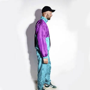 Personalizado hombres mujeres reversible al aire libre cortavientos con cremallera a prueba de viento reflectante ocio Anti UV chaqueta - Product Image 6