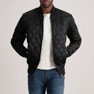 Vente en gros service OEM de veste universitaire noire matelassée à col montant décontractée style hiver fermeture frontale - Product Image 2