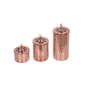 Conteneur de bougie en cuivre fait à la main de trois tailles différentes pour la maison et les accessoires de décoration de mariage - Product Image 2