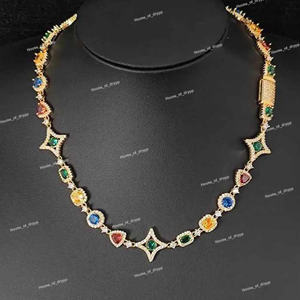 สร้อยคอหินหลากสีสันหรูหรา ประดับด้วยเพชรโมอิสซาไนต์ ตัวเรือนชุบโรเดียม เครื่องประดับสุดหรูสำหรับงานแต่งงาน - Product Image 4