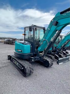 Mini-excavatrice sur chenilles Sunward SW60UF, excavatrice compacte de 3,5 tonnes pour travaux de construction et agricoles - Product Image 2
