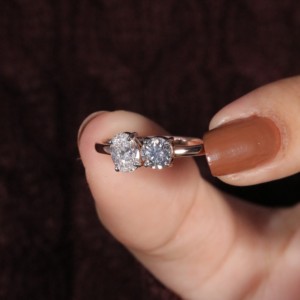 Magnifique Au 750 or jaune luxe bijoux de mariage de mariée 2Ct ovale + rond laboratoire cultivé diamant femmes bague de fiançailles - Product Image 5