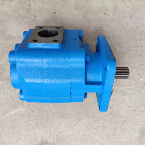 Bomba de engranajes hidráulica de gran caudal con cuerpo de hierro fundido, eje estriado y montaje de brida para cargadoras, montacargas y plataformas de perforación - Product Image 3