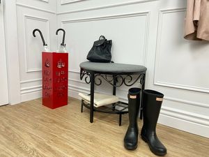 Porte-parapluie d'intérieur d'hôtel de couleur rouge support de stockage de forme carrée ombre royale enduite de poudre parfaite pour la décoration d'intérieur à la maison - Product Image 5