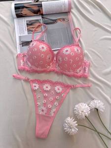 Ensemble de soutien-gorge à armatures brodé de fleurs romantiques avec culotte string push-up à bonnets couvrants pour femme, couleur bleue, fabriqué en Turquie op170 - Product Image 4