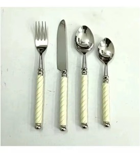 GROSSE REMISE ! Ensemble de couverts en acier inoxydable avec finition miroir, design élégant pour les repas tranquilles, écologique et durable - Product Image 3