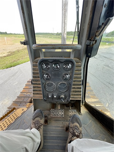 D Series Excavator Dozer 2002 CATERPILLAR D4G XL High Quality Used Bulldozer Machines Imported Caterpillar Bulldozers for Sale - Product Image 4