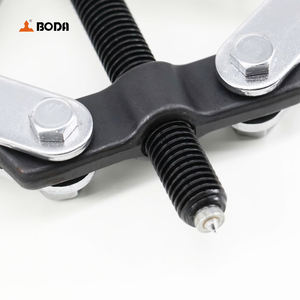 Ferramenta de Desmontagem de Rolamentos BODA, Extrator Hidráulico de Três Garras, Tamanho Aberto de 4 Polegadas, 100mm, Revestimento Cromado - Product Image 4