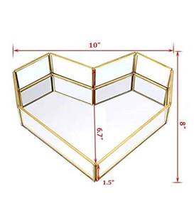 Bandeja de tocador de latón y vidrio en forma de corazón para decoración del hogar para uso en vajilla - Product Image 3