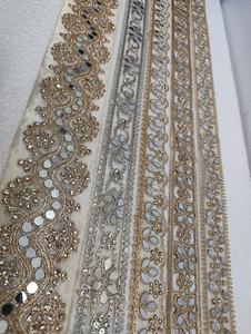 Bordure en dentelle brodée vintage à motif floral écologique exquis pour sari, dupatta, couture, artisanat, mariage - Product Image 3