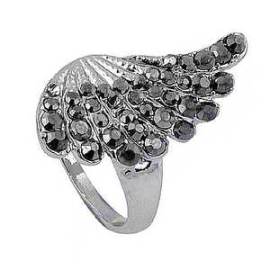 <b>Silver</b> Wing <b>Statement</b> <b>Ring</b> with Black Gemstones for Women Fashionable Solitaire Inlay HipHop Trendy Style - Product Image 3
