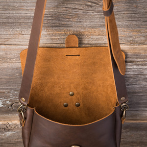 Sac à bandoulière en cuir véritable à rayures de Bohème pour femmes personnalisées Sac à main long et mince avec logo personnalisé pour l'hiver - Product Image 3