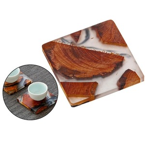 Sous-verres élégants en résine de rivière en bois naturel Tapis et coussinets abordables pour tasses chaudes et verres froids ajoutant du charme aux espaces de vie - Product Image 5
