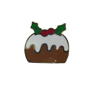 Pin de esmalte con cita famosa: Habla por ti misma, incluso si tu voz tiembla. Feminismo, Poder femenino. Broche, insignia, joyería, regalo para amigas. - Product Image 1