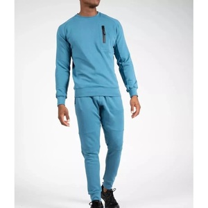 Venta al por mayor de chándal de hombre con logotipo personalizado, Sudadera de cuello redondo y pantalones para correr, traje de Jogger liso en 2 piezas - Product Image 1