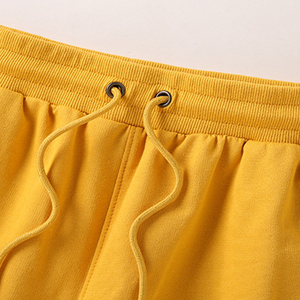 Pantalones cortos de verano ligeros transpirables informales versátiles para hombre cómodos cintura elástica 100% algodón patrón sólido venta en línea - Product Image 4