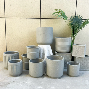 Grand <span class=keywords><strong>pot</strong></span> <span class=keywords><strong>de</strong></span> <span class=keywords><strong>fleur</strong></span> moderne en fibre <span class=keywords><strong>de</strong></span> verre pour l'extérieur, <span class=keywords><strong>pot</strong></span> en fibre <span class=keywords><strong>de</strong></span> verre pour balcon, grand <span class=keywords><strong>pot</strong></span> <span class=keywords><strong>de</strong></span> <span class=keywords><strong>fleur</strong></span> décoratif en béton pour jardin et hôtel - Product Image 6