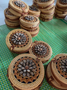 กระเป๋าหวายทำด้วยมือจากช่างฝีมือชาวเวียดนามเพื่อแฟชั่นที่เป็นมิตรกับสิ่งแวดล้อมและการใช้ในชีวิตประจำวัน - Product Image 6